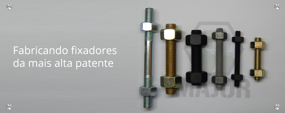 parafusos em inox
