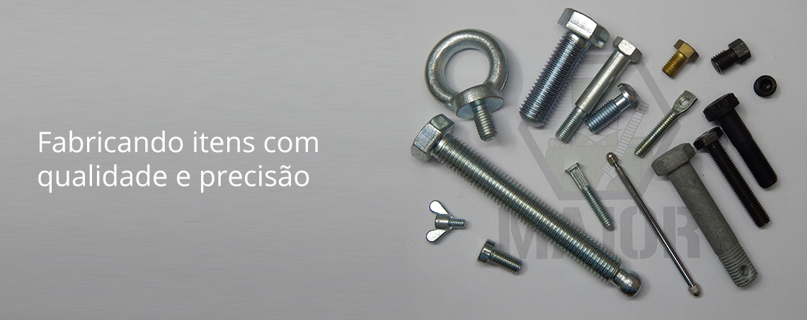 parafusos em inox