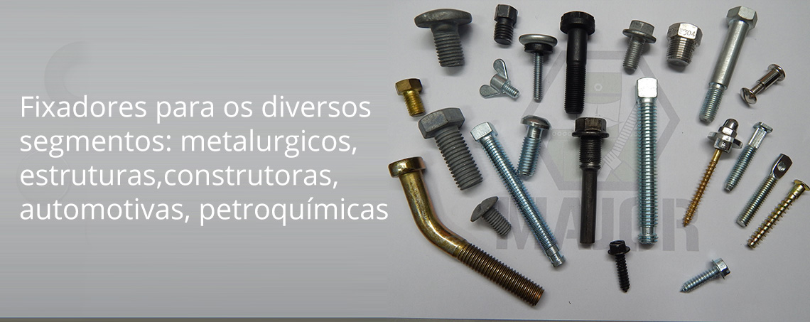parafusos em inox